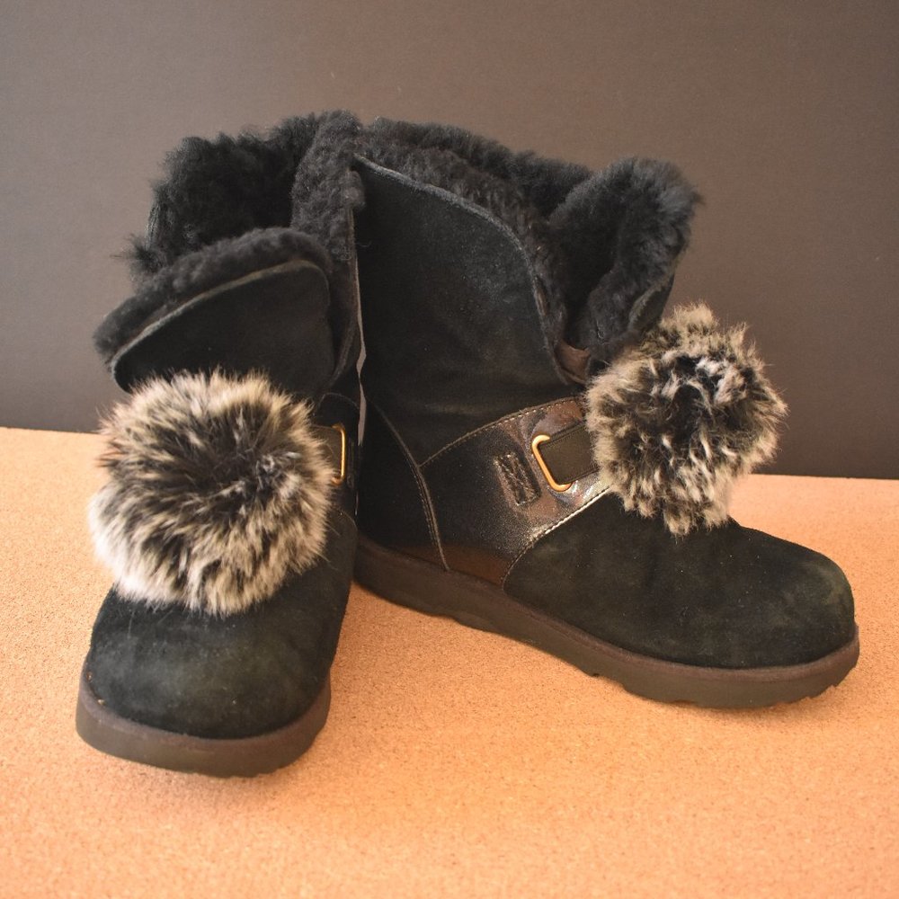 UGG Girls Black Lined Winter Boots